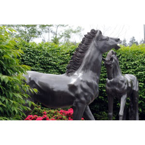 Ponies Statue