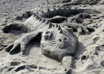 sand_castle_contest_by_lois_jamieson